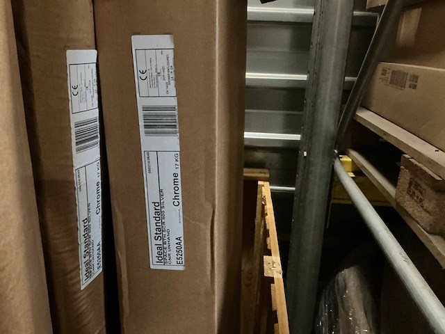 Ideal standard space partij plexiglazen bad/doucheschermen - afbeelding 3 van  4