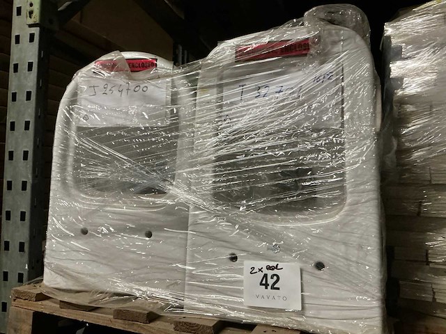 Ideal standard toilet - afbeelding 3 van  4