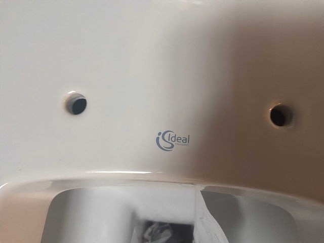 Ideal standard toilet - afbeelding 4 van  4