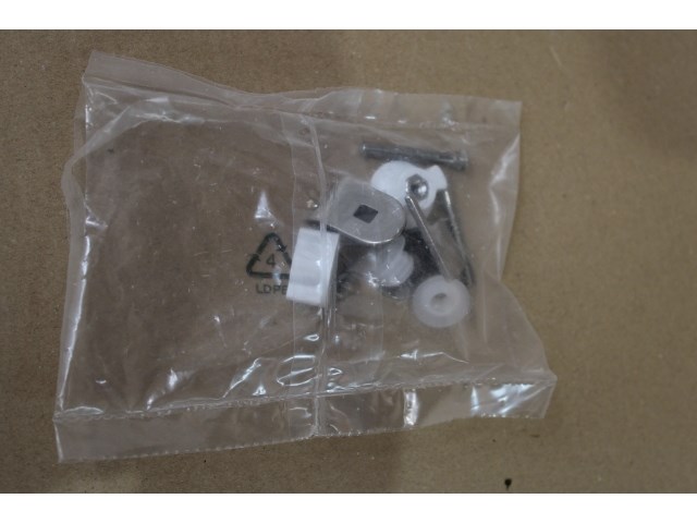 Ideal standard toiletbril - afbeelding 3 van  4