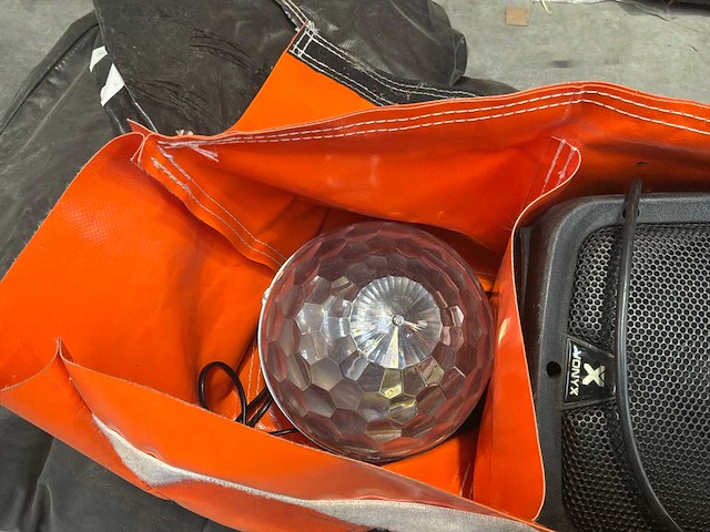 Idealballon springkasteel disco dolen - afbeelding 5 van  6