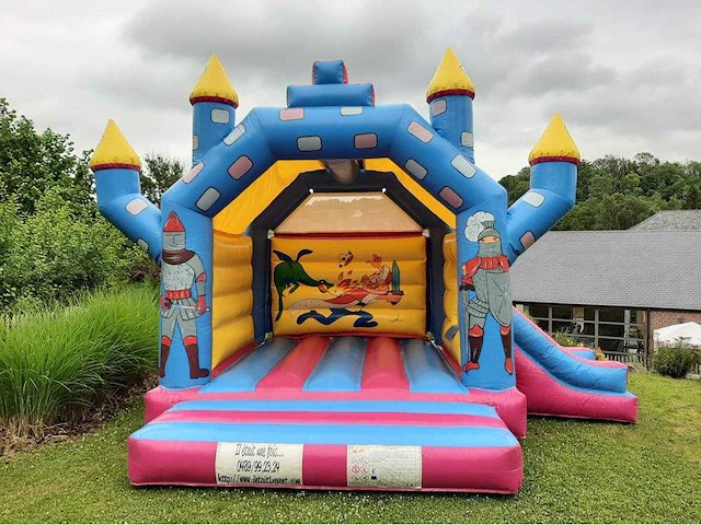 Idealballon springkasteel middeleeuwen - afbeelding 1 van  4