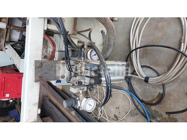 Idm idimatic / 44 kantenlijmer/afplakmachine - afbeelding 28 van  28