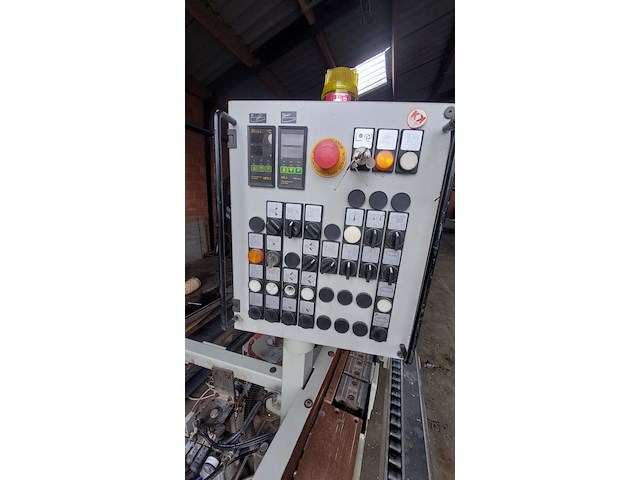 Idm idimatic / 44 kantenlijmer/afplakmachine - afbeelding 14 van  28