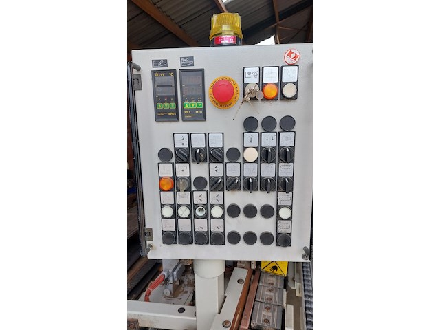 Idm idimatic / 44 kantenlijmer/afplakmachine - afbeelding 27 van  28