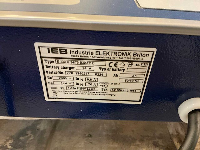 Ieb e 230 g 24/70 b30-fp d acculader - afbeelding 5 van  5