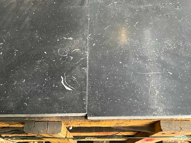 Ierse blauwsteen verzoet natuursteen tuintegel - afbeelding 2 van  4