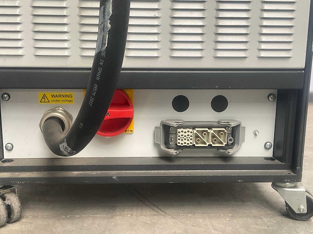 Ies - cube 50kw dc-lader - autoacculader - afbeelding 9 van  12