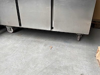Iglu - mobiele koeltafel met ingebouwde saladette - afbeelding 5 van  5