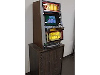 Igt - 1983 - draw poker - pokermachine - afbeelding 3 van  5