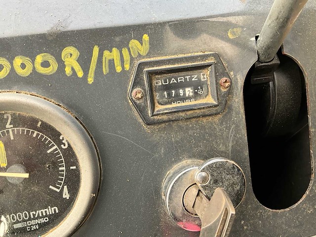 Ihi ic70 rupsdumper - afbeelding 5 van  23