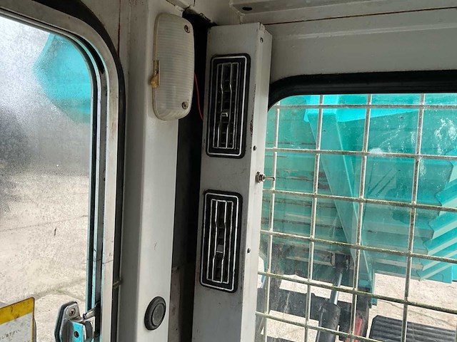 Ihi ic70 rupsdumper - afbeelding 6 van  23