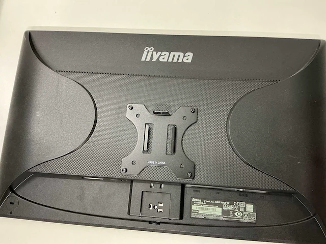 Ìiyama monitor (10x) - afbeelding 1 van  16