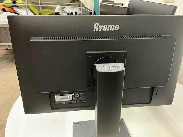 Ìiyama monitor met staander (10x) - afbeelding 9 van  14
