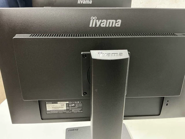 Ìiyama monitor met staander (10x) - afbeelding 13 van  14
