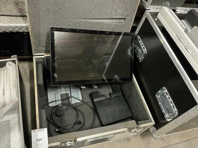 Iiyama prolite t2236msc monitor - afbeelding 1 van  4