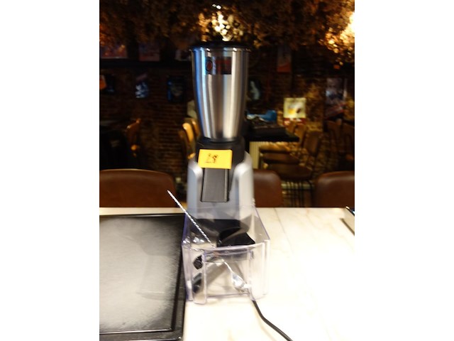 Ijs cruncher saro - afbeelding 1 van  5