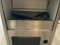 Ijsblokjes machine - afbeelding 2 van  4