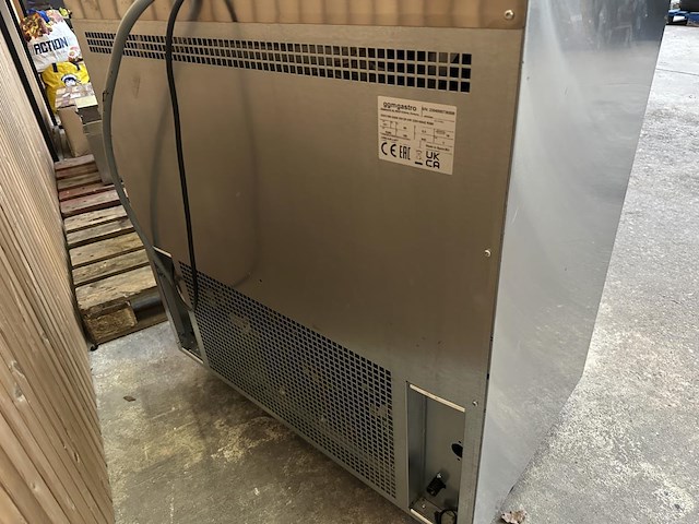 Ijsblokjesmachine ggm gastro - afbeelding 4 van  5