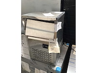 Ijsblokjesmachine - afbeelding 1 van  4