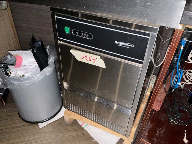 Ijsblokmachine barkoeling - afbeelding 1 van  1