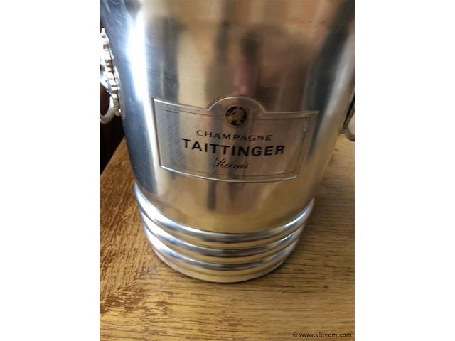 Ijsemmer (taittinger ) + - afbeelding 2 van  3