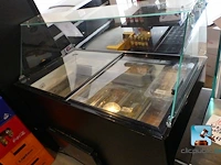 Ijskast met vitrine en inhoud - afbeelding 4 van  8