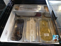 Ijskast met vitrine en inhoud - afbeelding 5 van  8