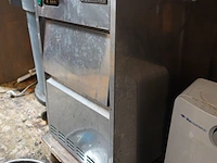 Ijsmachine ggmgastro - afbeelding 2 van  3