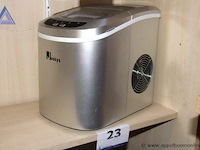 Ijsmachine, juskys, icycube, 100 watt, 220-240v, afmetingen 242x358x328mm, werking niet gekend