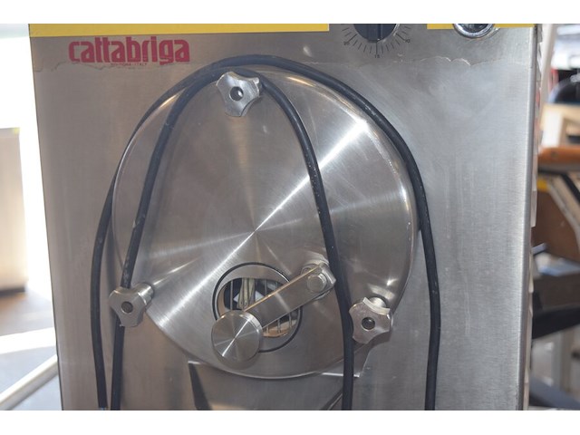 Ijsmachine mantematic 2,5 cattabriga 63x43x50 cm - afbeelding 4 van  10