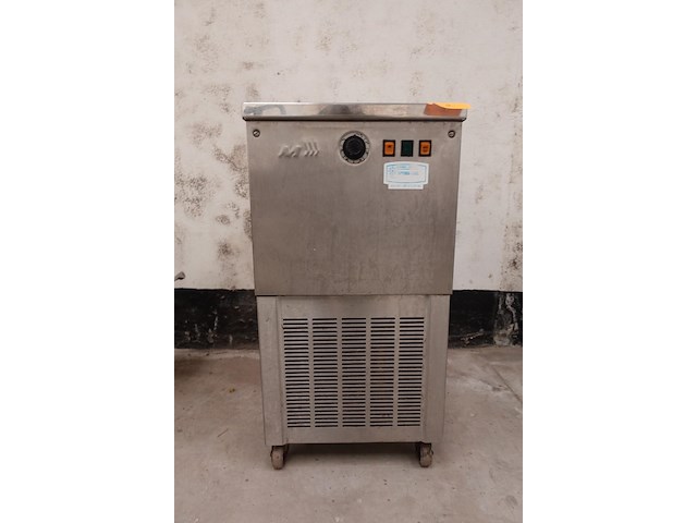 Ijsmachine musso - afbeelding 1 van  9