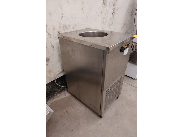 Ijsmachine musso - afbeelding 6 van  9