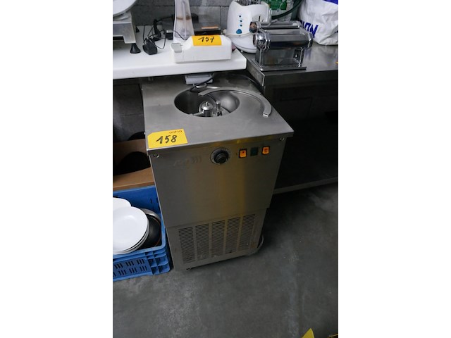 Ijsmachine musso - afbeelding 5 van  5