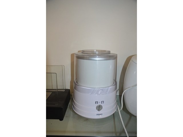 Ijsmachine primo, airfryer grill'olux, tafelhaard qlima - afbeelding 4 van  5