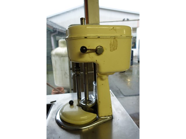 Ijsmachine - afbeelding 5 van  7