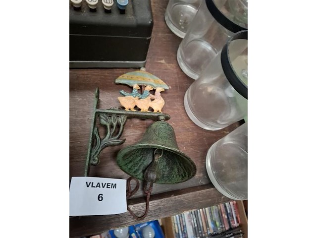 Ijzeren bel - afbeelding 1 van  1