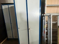 Ijzeren kast - afbeelding 1 van  1