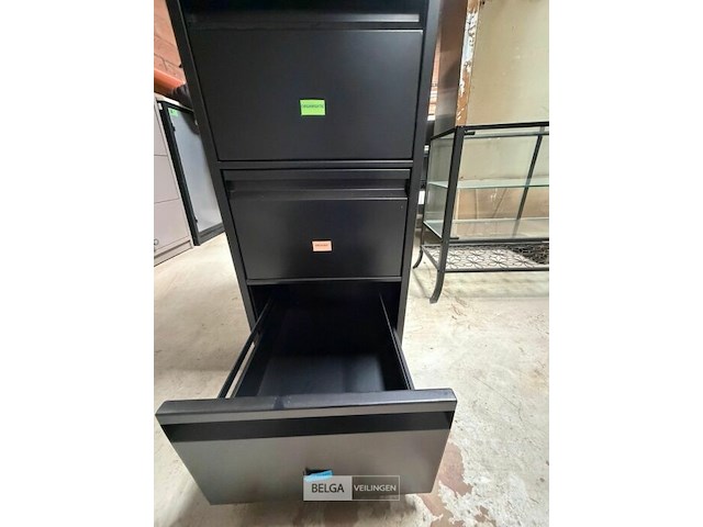 Ijzeren ladekast - afbeelding 2 van  2