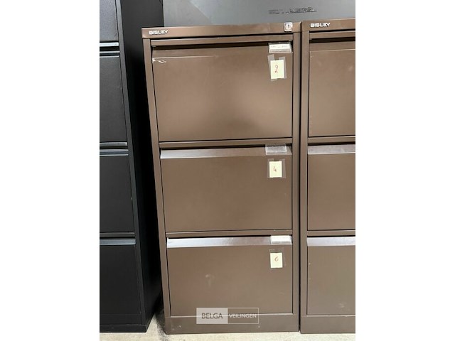 Ijzeren ladekast - afbeelding 1 van  1