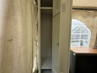 Ijzeren lockerkast - afbeelding 2 van  2