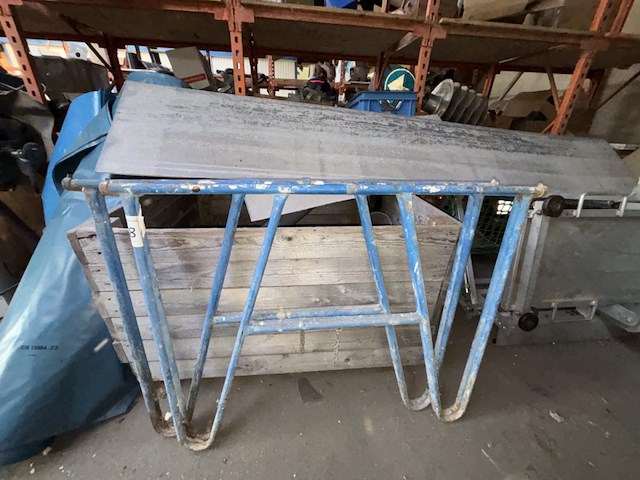 Ijzeren schragen - afbeelding 1 van  1