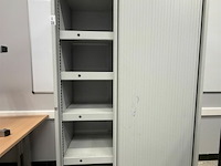 Ijzeren schuifdeurkast - afbeelding 3 van  3