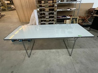 Ijzeren tafel - afbeelding 1 van  2