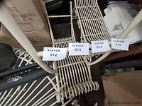 Ijzeren tuinbankje - afbeelding 1 van  3