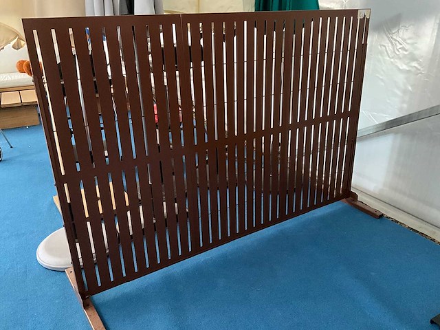 Ijzeren windscherm 181x125cm - afbeelding 1 van  2