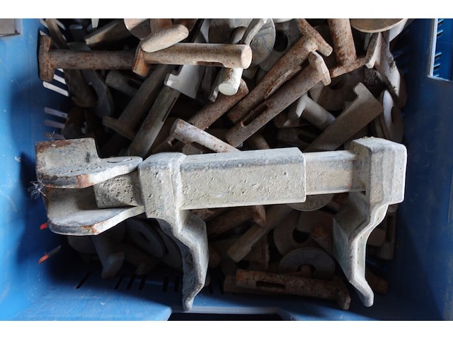 Ijzerwaren & diversen - afbeelding 9 van  10