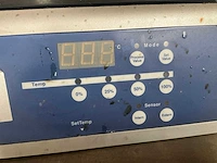 Ika hp 30 digitale verwarmingsplaat - afbeelding 4 van  5