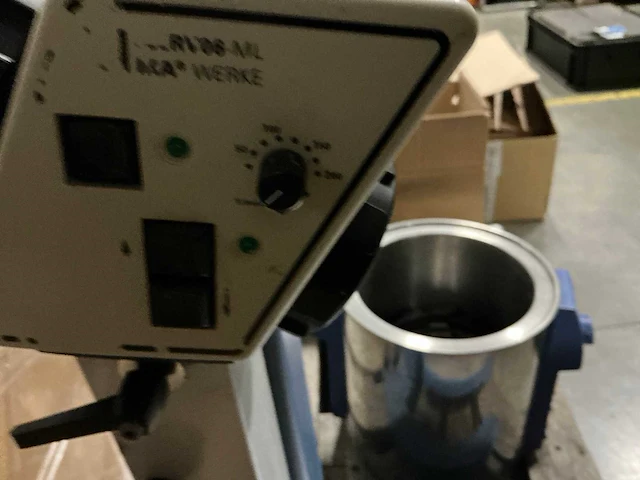 Ika rv 06-ml roterende verdamper + ika hb 4 basic verwarmingsbad met glaswerk - afbeelding 7 van  7