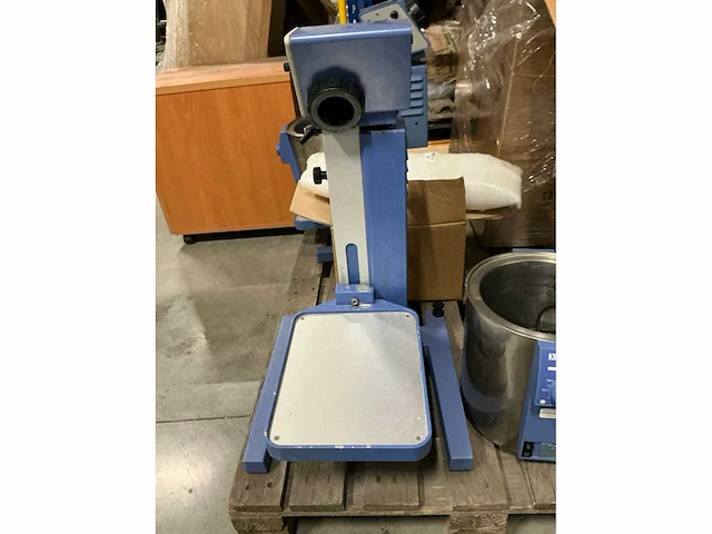 Ika rv 06-ml roterende verdamper + ika hb 4 basic verwarmingsbad met glaswerk - afbeelding 2 van  4